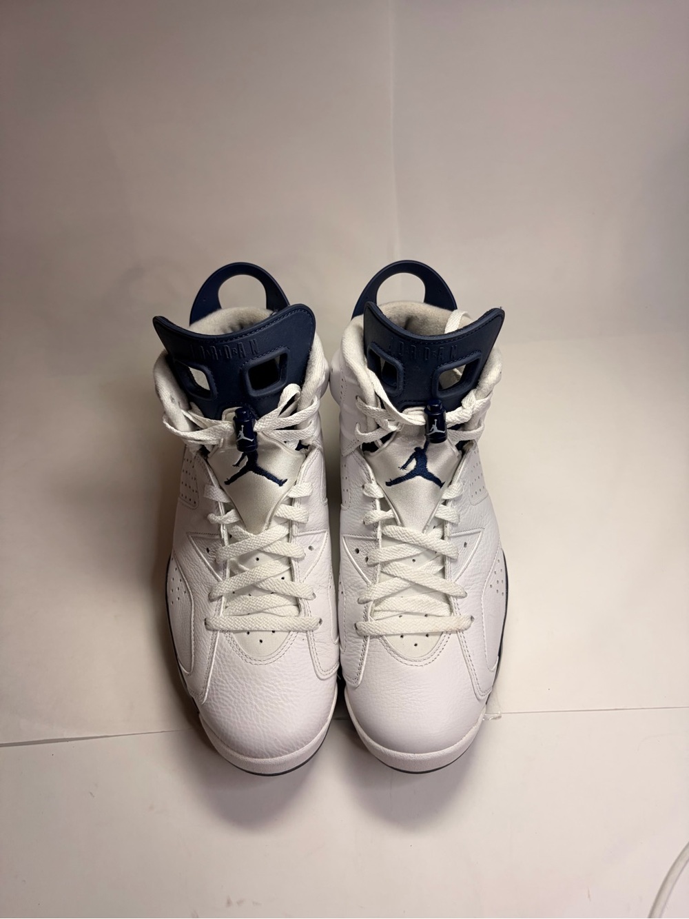 Men’s SIZE 11 Nike Air Jordan 6 Retro White Navy Basketball Sneakers “NO BOX”